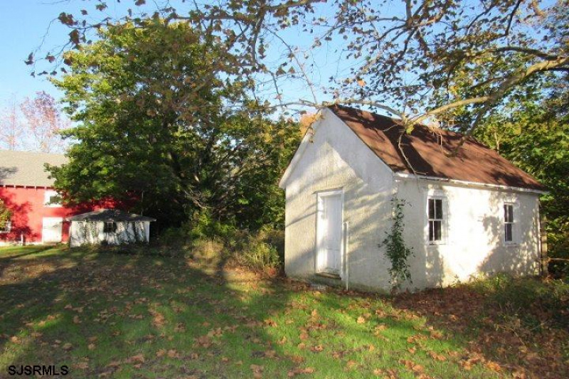 1007 White Horse, Egg Harbor City, New Jersey 08215-3139, 4 Bedrooms Bedrooms, 7 Rooms Rooms,1 BathroomBathrooms,Residential,For Sale,White Horse,544460