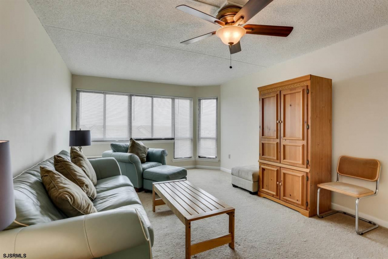 4500 Brigantine, Brigantine, New Jersey 08203, 2 Bedrooms Bedrooms, 5 Rooms Rooms,2 BathroomsBathrooms,Condominium,For Sale,Brigantine,541887
