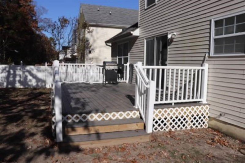 445 Poplar, Galloway Township, New Jersey 08205, 3 Bedrooms Bedrooms, 6 Rooms Rooms,2 BathroomsBathrooms,Residential,For Sale,Poplar,544476