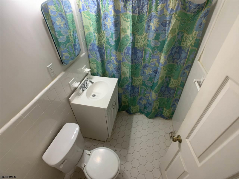 15 Belhaven Ave, New Jersey 08221, 3 Bedrooms Bedrooms, 6 Rooms Rooms,1 BathroomBathrooms,Rental non-commercial,For Sale,Belhaven Ave,544368