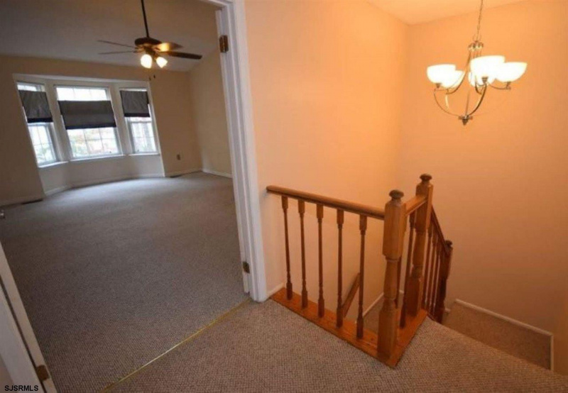 102 Cherokee, New Jersey 08205, 3 Bedrooms Bedrooms, 8 Rooms Rooms,2 BathroomsBathrooms,Rental non-commercial,For Sale,Cherokee,544374