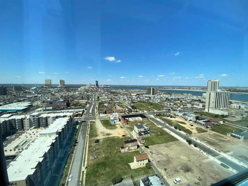 526 Pacific, Atlantic City, New Jersey 08401, 2 Bedrooms Bedrooms, 6 Rooms Rooms,2 BathroomsBathrooms,Condominium,For Sale,Pacific,544348