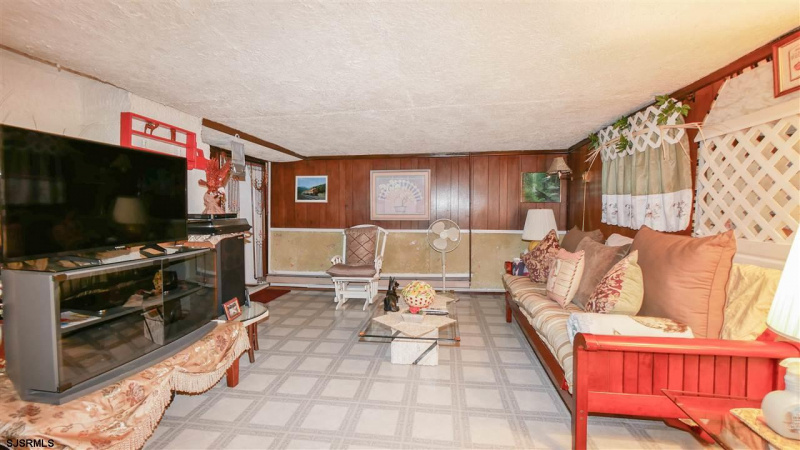 701 Woodland, Pleasantville, New Jersey 08232, 3 Bedrooms Bedrooms, 7 Rooms Rooms,1 BathroomBathrooms,Residential,For Sale,Woodland,539511