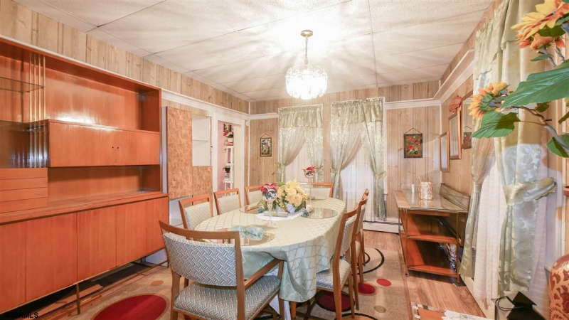 701 Woodland, Pleasantville, New Jersey 08232, 3 Bedrooms Bedrooms, 7 Rooms Rooms,1 BathroomBathrooms,Residential,For Sale,Woodland,539511