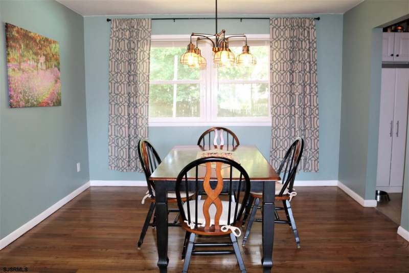 403 Burning Tree Blvd, Absecon, New Jersey 08201, 3 Bedrooms Bedrooms, 9 Rooms Rooms,2 BathroomsBathrooms,Residential,For Sale,Burning Tree Blvd,539675