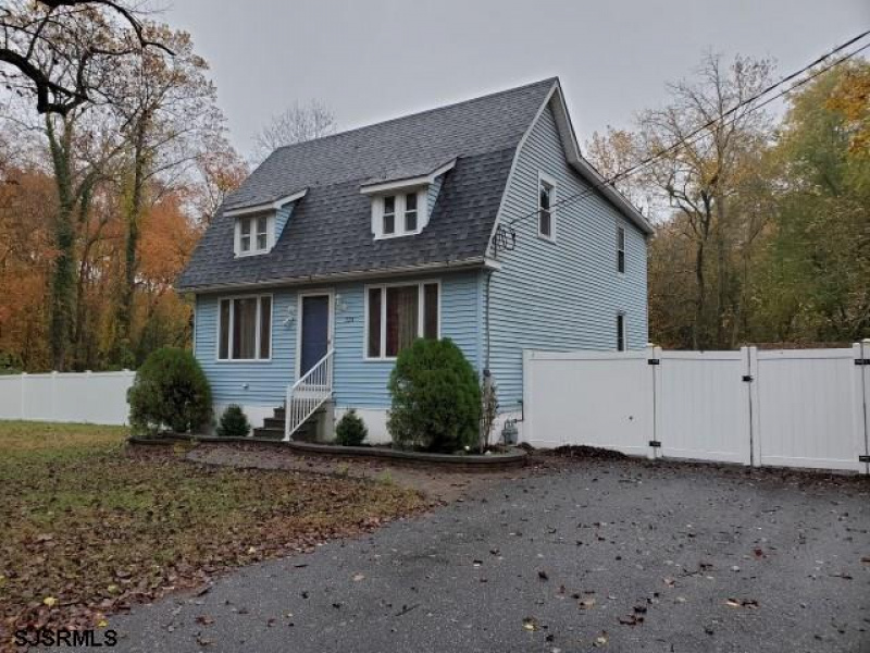 224 Hamburg, Egg Harbor City, New Jersey 08215, 3 Bedrooms Bedrooms, 6 Rooms Rooms,1 BathroomBathrooms,Residential,For Sale,Hamburg,541784