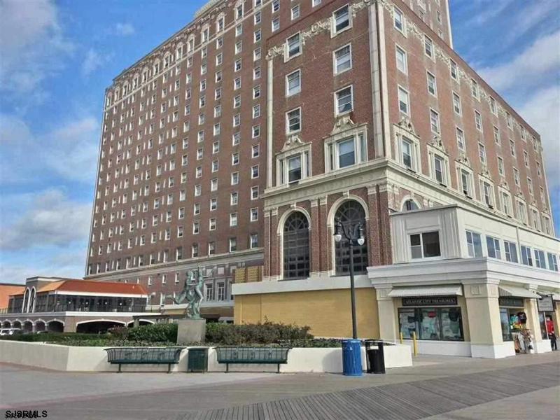 2721 Boardwalk, Atlantic City, New Jersey 08401, 1 Bedroom Bedrooms, 4 Rooms Rooms,1 BathroomBathrooms,Condominium,For Sale,Boardwalk,544440